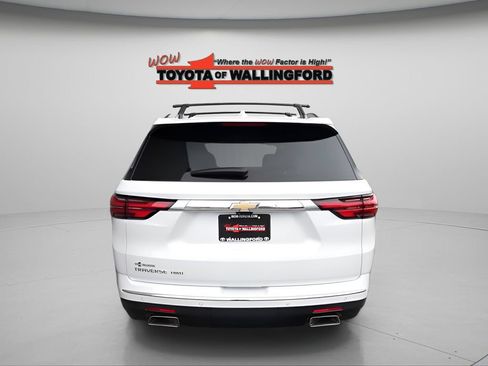 Used 2023 Chevrolet Traverse High Country w/ LPO, Floor Liner Package AWD/4WD image 10