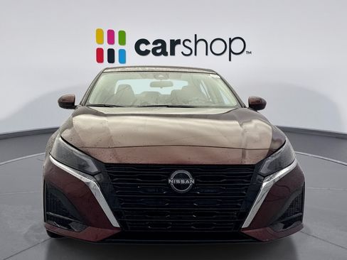 Used 2023 Nissan Altima 2.5 SV AWD/4WD image 8