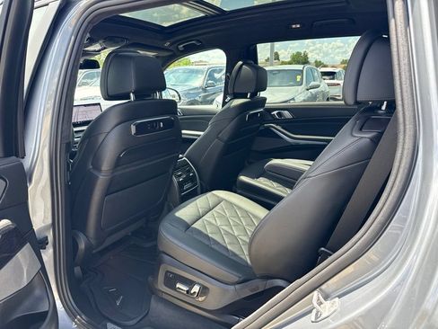 Used 2025 BMW X7 xDrive40i w/ Executive Package AWD/4WD image 24