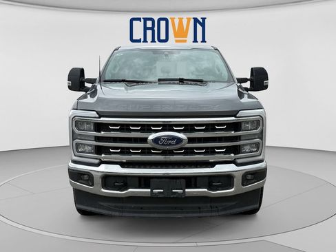 Used 2024 Ford F250 Lariat AWD/4WD image 8