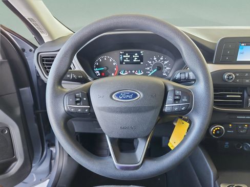 Certified 2022 Ford Escape S image 10