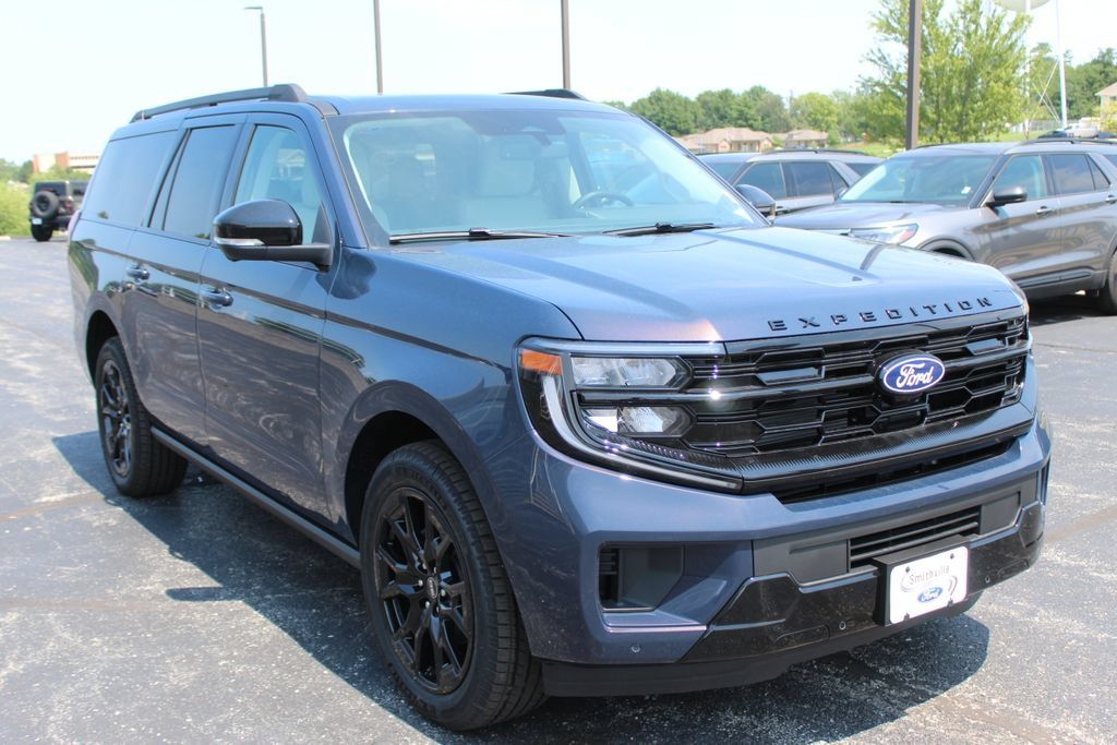 New 2027 Ford Expedition Max Platinum AWD/4WD image 7