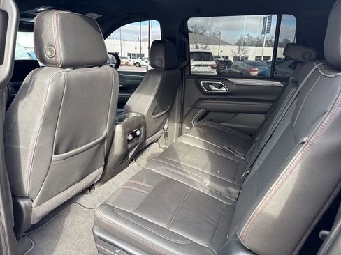 Used 2023 Chevrolet Suburban RST image 10