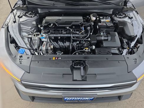 Used 2025 Kia K4 FWD image 19