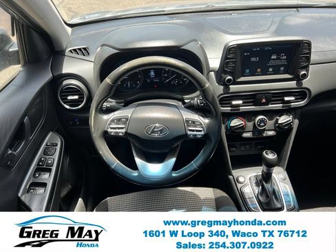 Used 2018 Hyundai Kona SEL AWD/4WD image 19