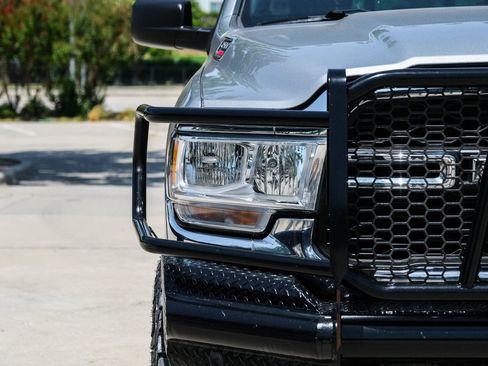 Used 2019 RAM 2500 Tradesman AWD/4WD image 5
