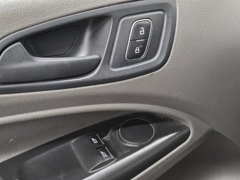 Used 2021 Ford Transit Connect XL image 18