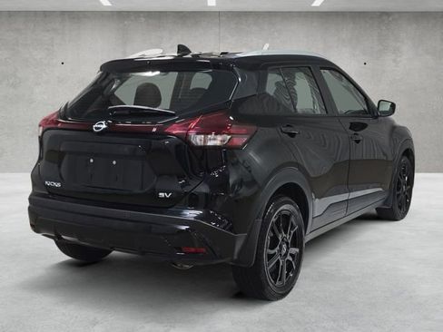 Used 2024 Nissan Kicks SV FWD image 16