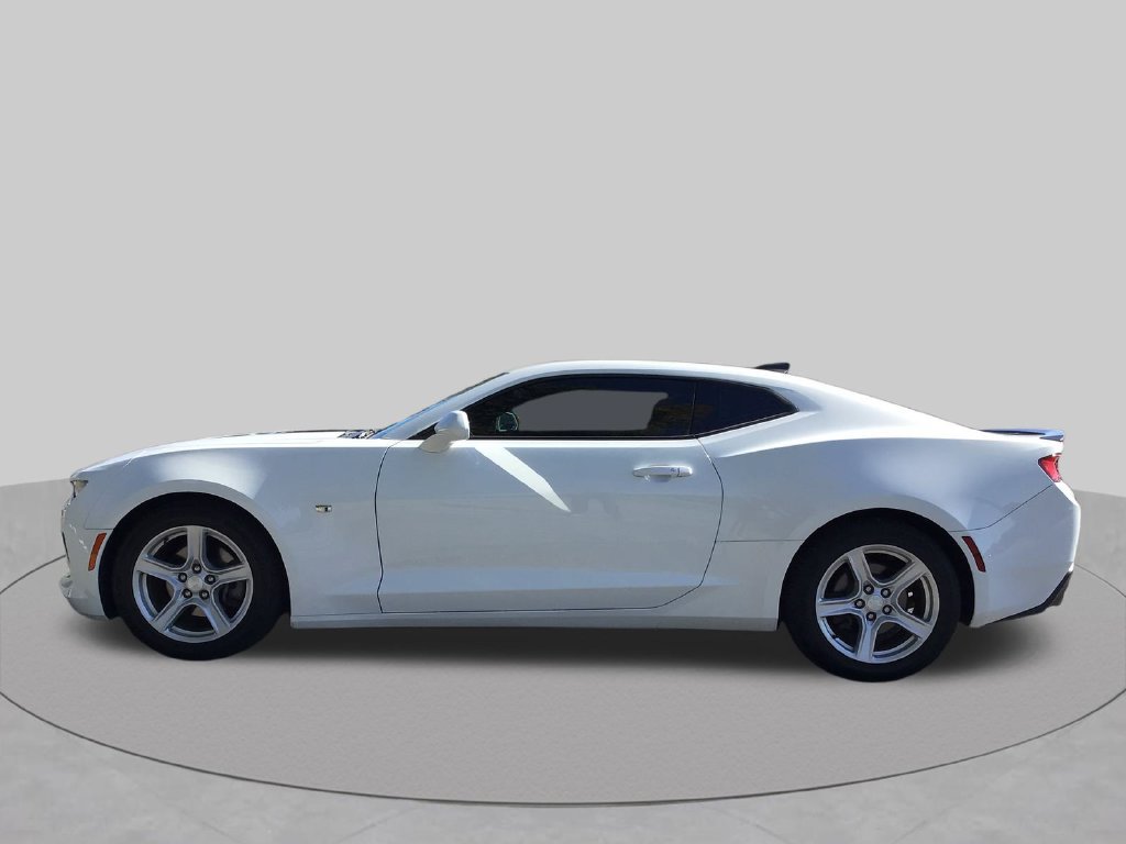 Used 2016 Chevrolet Camaro LT RWD image 12