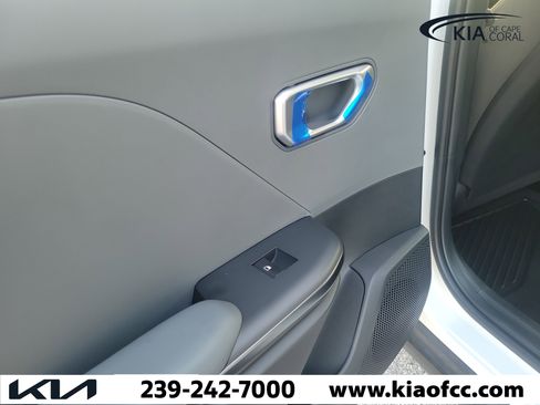 New 2026 Kia K4 FWD image 13