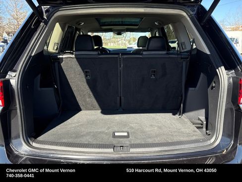 Used 2021 Volkswagen Atlas SEL R-Line image 17