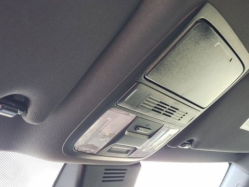 Used 2019 Honda Accord Sport image 35