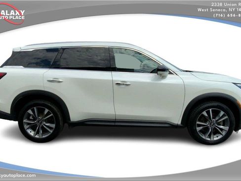 Used 2024 INFINITI QX60 Luxe AWD/4WD image 4