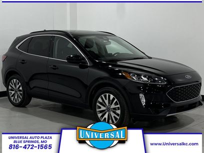 Used 2022 Ford Escape Titanium w/ Class II Trailer Tow Package
