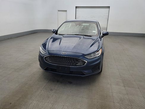 Used 2019 Ford Fusion SE FWD image 15