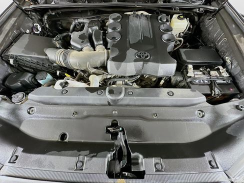 Used 2019 Toyota 4Runner SR5 image 34