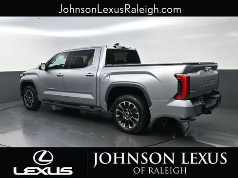 Used 2024 Toyota Tundra Limited AWD/4WD image 7
