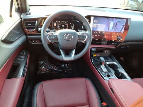 Used 2023 Lexus NX 350 AWD image 8