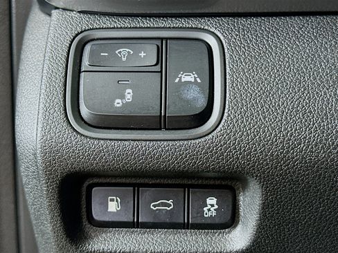 Used 2019 Kia Optima LX image 17