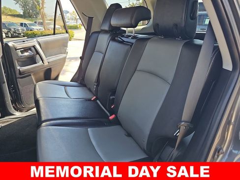 Used 2021 Toyota 4Runner SR5 Premium w/ Moonroof Package AWD/4WD image 13