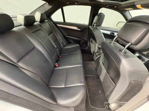Used 2008 Mercedes-Benz C 300 4MATIC Sedan image 25
