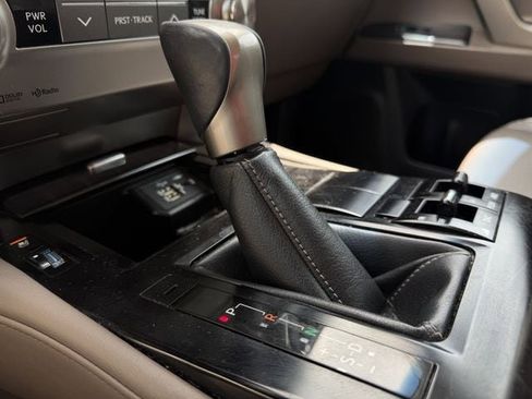 Used 2021 Lexus GX 460 Premium AWD/4WD image 18