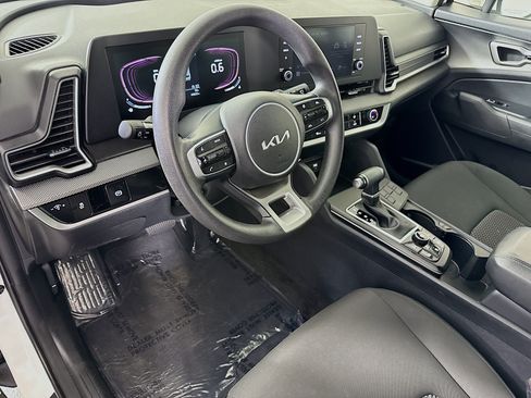 Used 2024 Kia Sportage LX FWD image 22