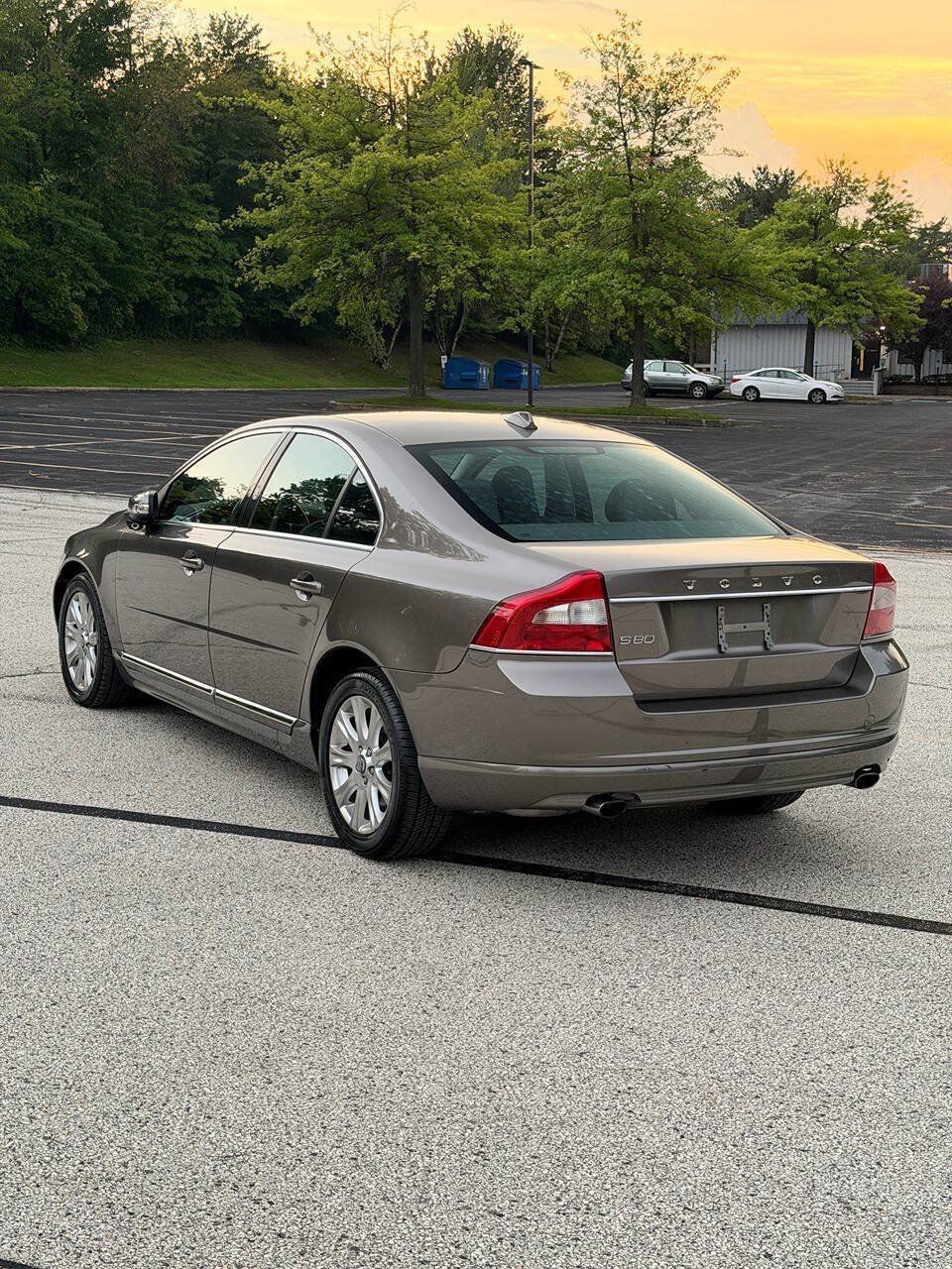 Used 2011 Volvo S80 3.2 w/ Climate Pkg FWD image 8