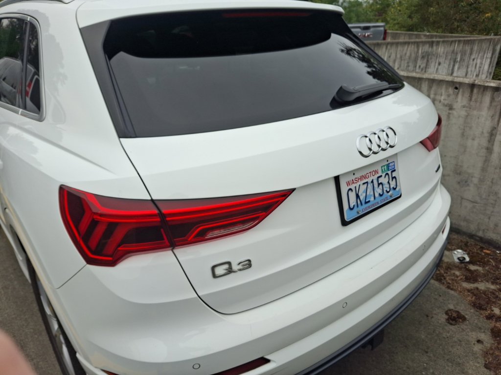 Used 2021 Audi Q3 2.0T Premium Plus AWD/4WD image 8