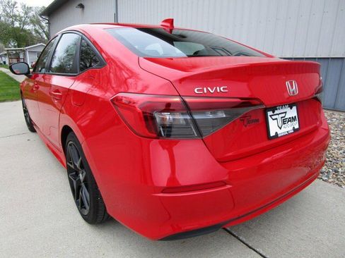 Used 2024 Honda Civic Sport image 5