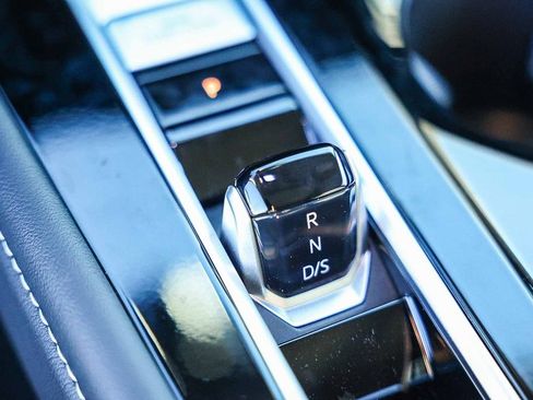 New 2026 Volkswagen Atlas SE image 33