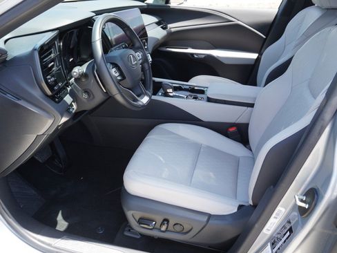 Certified 2025 Lexus RX 350 Premium Plus w/ Accessory Package (Z1) FWD image 13
