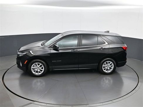 Used 2024 Chevrolet Equinox LT image 20
