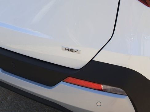 New 2026 Kia Carnival EX FWD image 8