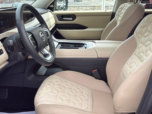 Certified 2026 Nissan Armada Platinum AWD/4WD image 19
