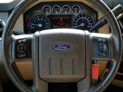 Used 2014 Ford F250 Lariat w/ Chrome Package AWD/4WD image 20