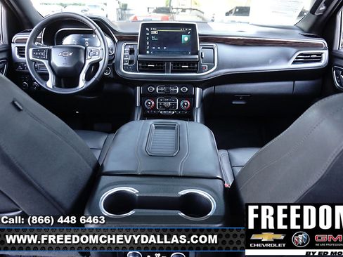 Certified 2023 Chevrolet Suburban Z71 w/ Luxury Package image 7