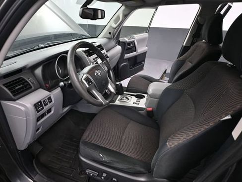 Used 2013 Toyota 4Runner SR5 w/ Convenience Pkg AWD/4WD image 20