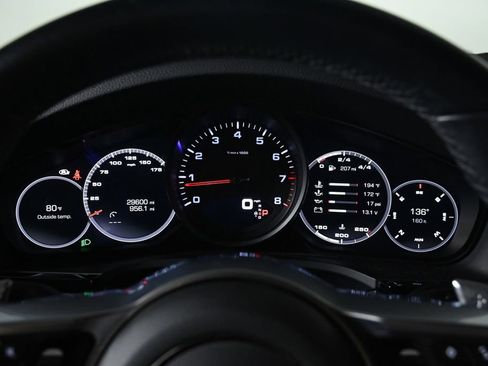 Certified 2021 Porsche Cayenne AWD/4WD image 13