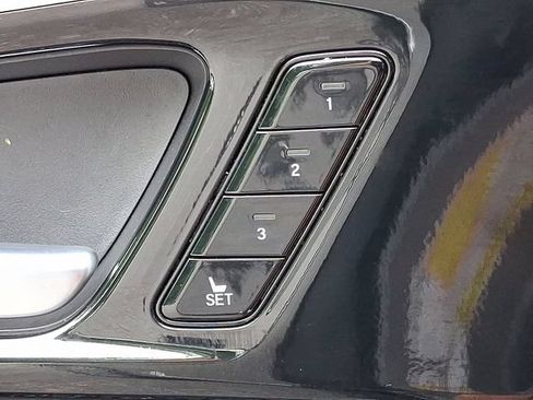Certified 2025 Acura MDX SH-AWD image 28