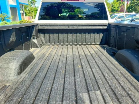 Used 2025 Chevrolet Silverado 2500 LT w/ Convenience Package AWD/4WD image 32