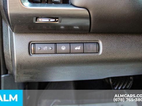 Used 2025 Nissan Pathfinder Rock Creek AWD/4WD image 31