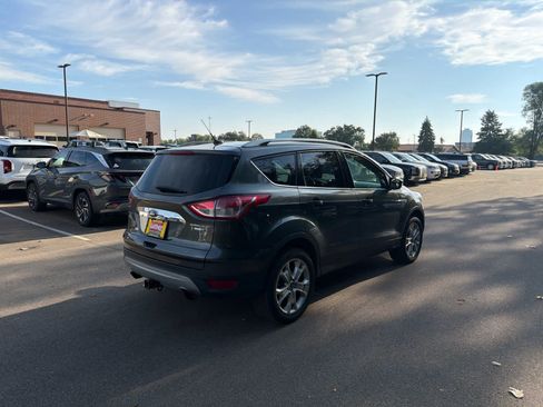 Used 2016 Ford Escape Titanium AWD/4WD image 2