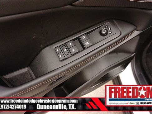 New 2026 Jeep Cherokee Overland AWD/4WD image 39