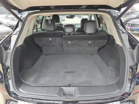 Certified 2023 Nissan Murano SL FWD image 19