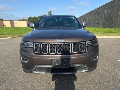 Used 2021 Jeep Grand Cherokee Limited w/ Premium Lighting Group AWD/4WD image 2