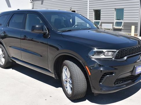 Used 2025 Dodge Durango GT AWD/4WD image 3