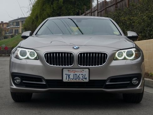Used 2015 BMW 535i Sedan image 3