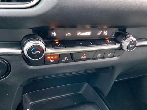 Used 2023 MAZDA CX-30 AWD 2.5 S w/ Preferred Package image 32