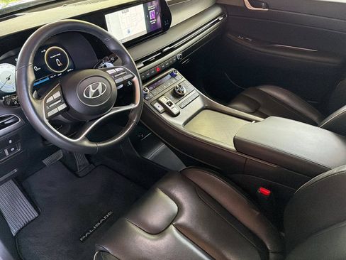 Used 2023 Hyundai Palisade Limited AWD/4WD image 11